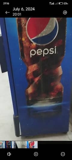 10/10 pepsi Refrigerator for sale