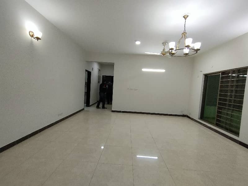 10-Marla 3-Bed Apartment Available For Sale in Askari-10. 6