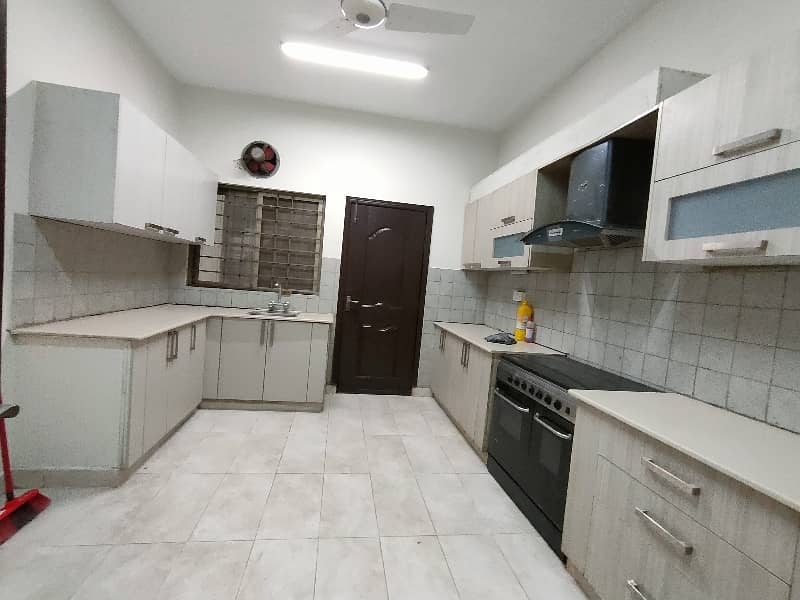 10-Marla 3-Bed Apartment Available For Sale in Askari-10. 17
