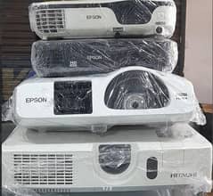 3LCD Multimedia Projectors