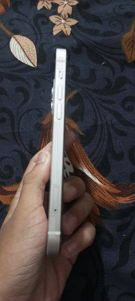 Apple i phone 12 non pta 10 out of 10 condition urgent sell 2