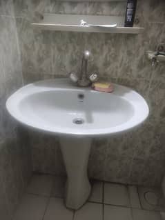 complete bathroom set comode,basin,mirror