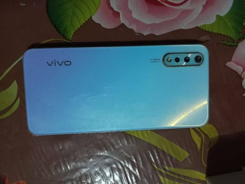 Vivo S1 with box and original charger. 3