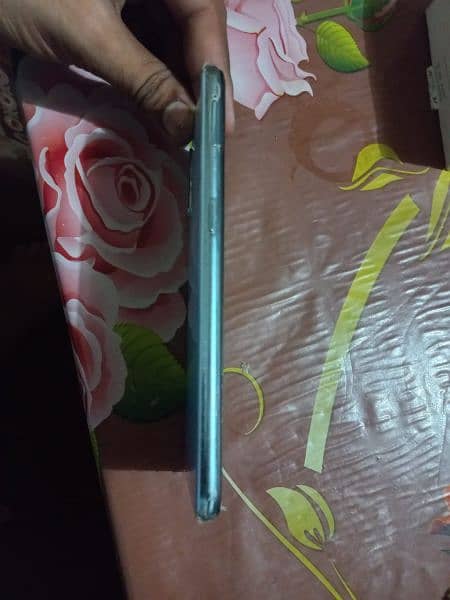 Vivo S1 with box and original charger. 6