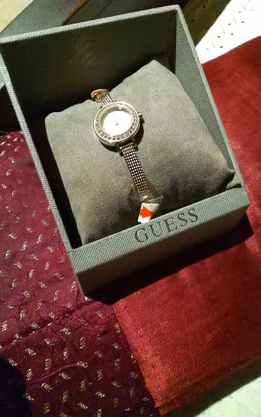 Guess original ladies watch 1