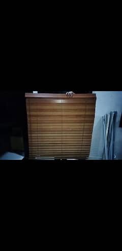 wooden blinds,  venetian blinds 0