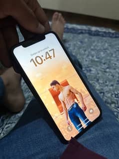 Iphone 11 jv 10 by 10 condition 92 health