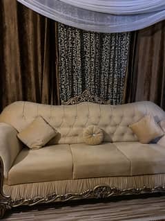 luxurious sofa set