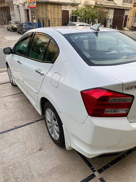 Honda City Aspire 2018 1.5 Manual 3