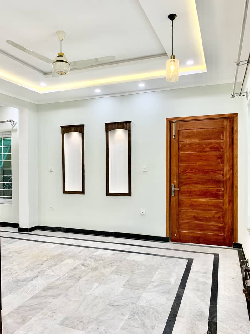 Brand New Beautiful Luxurious Tiles Flooring Ground Floor Available For Rent In E-11/3, Islamabad 14