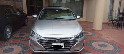 Hyundai Elantra GLS 2022 neat and clean