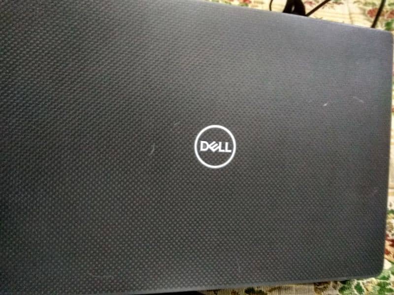 . Dell latitude 7400 8 Generation. . 1