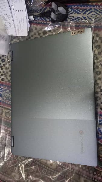 Lenovo Flex 5i Chromebook Plus 0