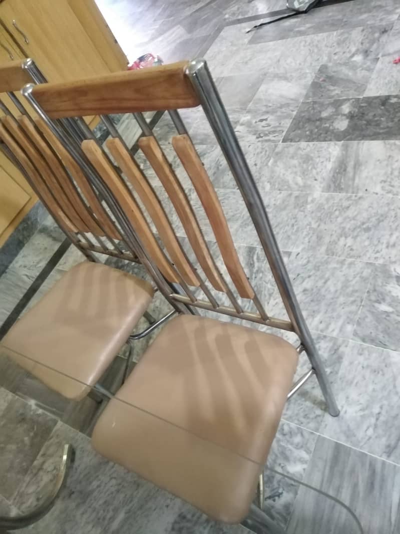 Glass Dining Table with 4 chairs 1