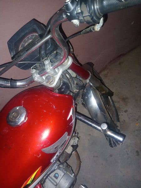 super power motorcycle bahut acchi condition mein hai 03145239918 2