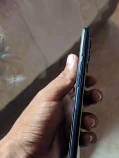 I m selling my one plus 9