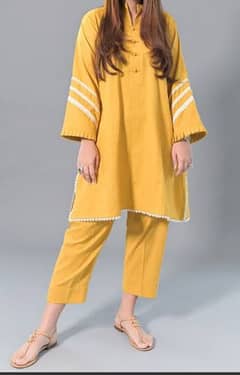 Girls frock and kurta available at 40% off