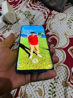 mobile bilkul saaf ha Apko achi lage to Rabta kre  phle dekhe phr le