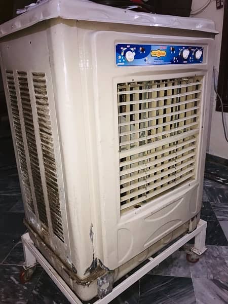 air cooler for sale hy good condition me hy chlny me bhtreen hy 5