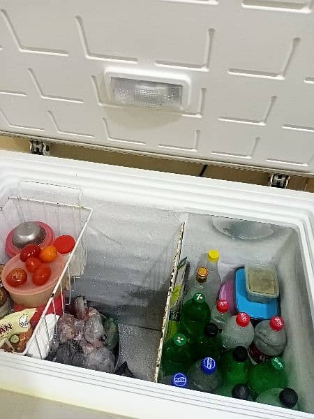 deep freezer In v good condition 1