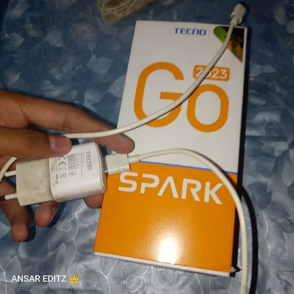 TECHNO SPARK GO 2023 7(4+3)/64 6