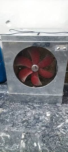 The air cooler is a little bit used, new condition
