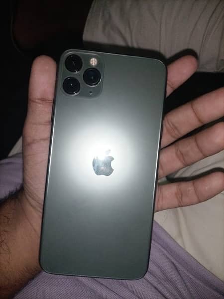 iphone 11 pro max 512Gb good condition 4