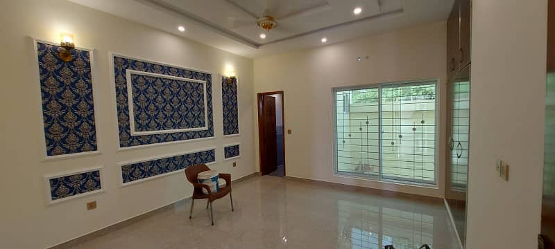 10 Marla Brand New 1.5 Storey House For Sale In Central Park Housing 0