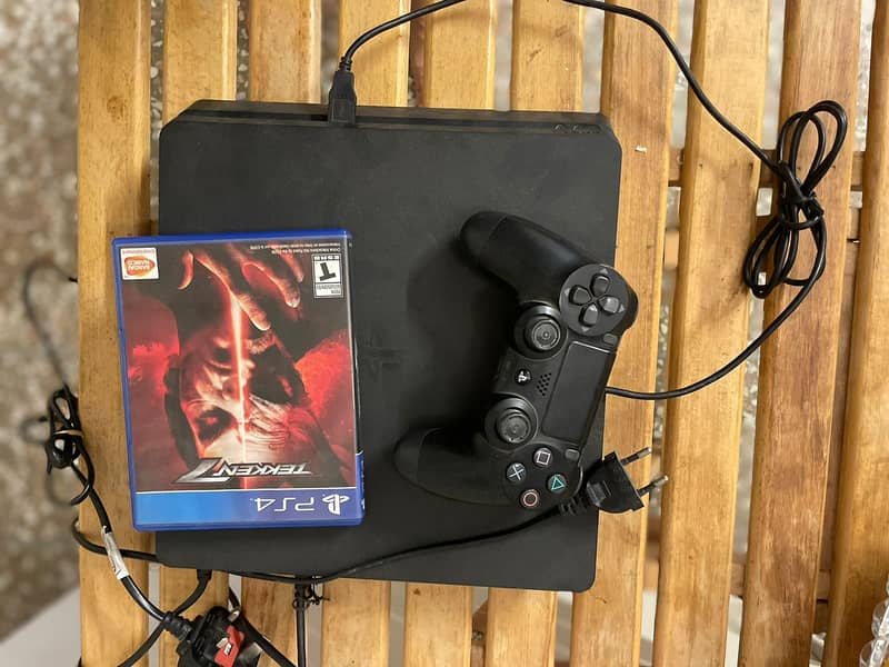 PS4 Slim 500gb plus Tekken 7 2