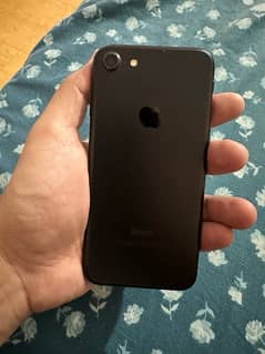 Original Iphone 7 - 128 GB with genuine Box (PTA approved) 0