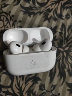 earphone 3 Month use with box