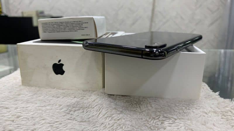 iphone xs max (512)gb PTA APPROVED 2