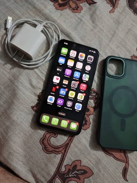 Iphone 11 pro max 256 gb pta approved dual sim BH89 11