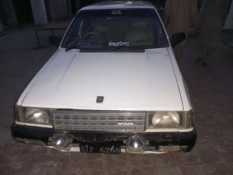 Nissan Sunny 1985 4