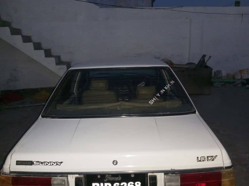 Nissan Sunny 1985 7