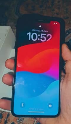iphone xs max 256gb waterpack with box (urgent)