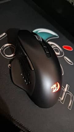 Redragon M656 wireless gaming mouse