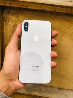 iphone x 256Gb non pta approved sim chal raha ha  10/8 condition
