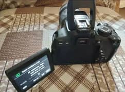 CANON 700D DSLR CAMERA