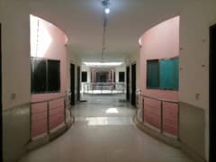 Prime Location 1200 Square Feet Office For rent In Gulberg
