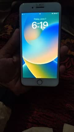 i phone 8 plus 64gb condition 10/10 with good battery timing