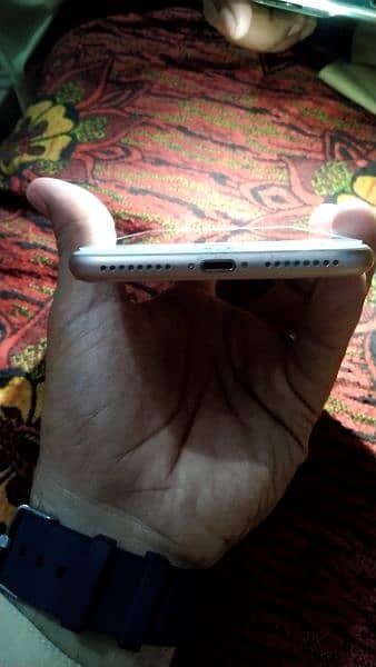 i phone 8 plus 64gb condition 10/10 with good battery timing 4