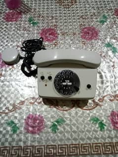 vintage telephone set