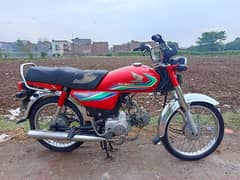 Red Honda CD-70 Model 17A | Excellent Condition | Great Price!