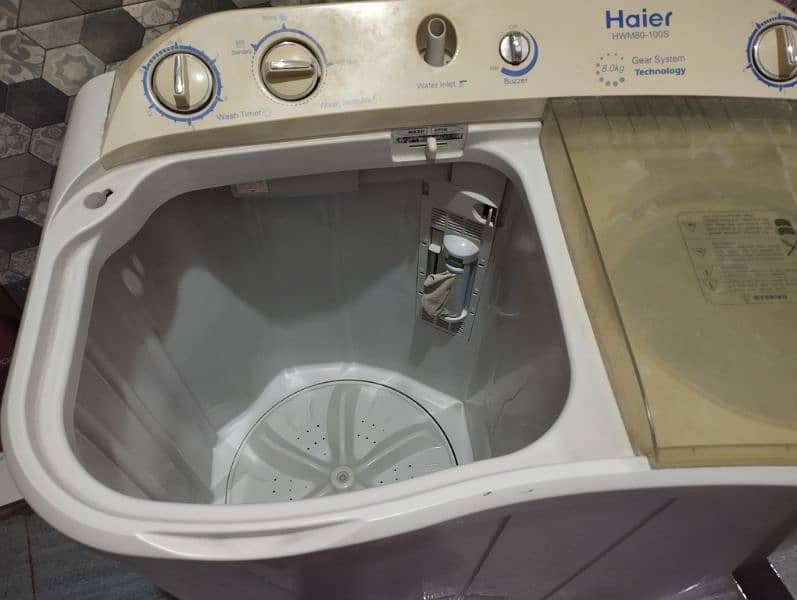 Haier washing machine with Dryer 12