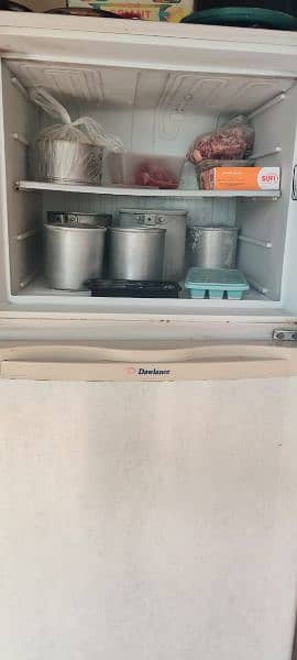 Dawlance fridge with staplizer 3