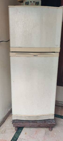 Dawlance fridge with staplizer 5