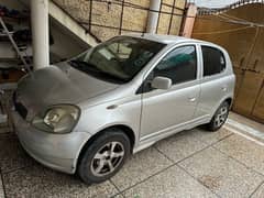 Toyota Vitz 2001