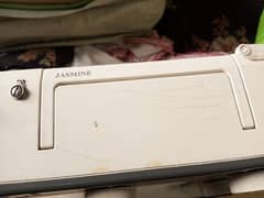 jasmine automatic sewing machine for urgent sale