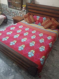 Double bed full size